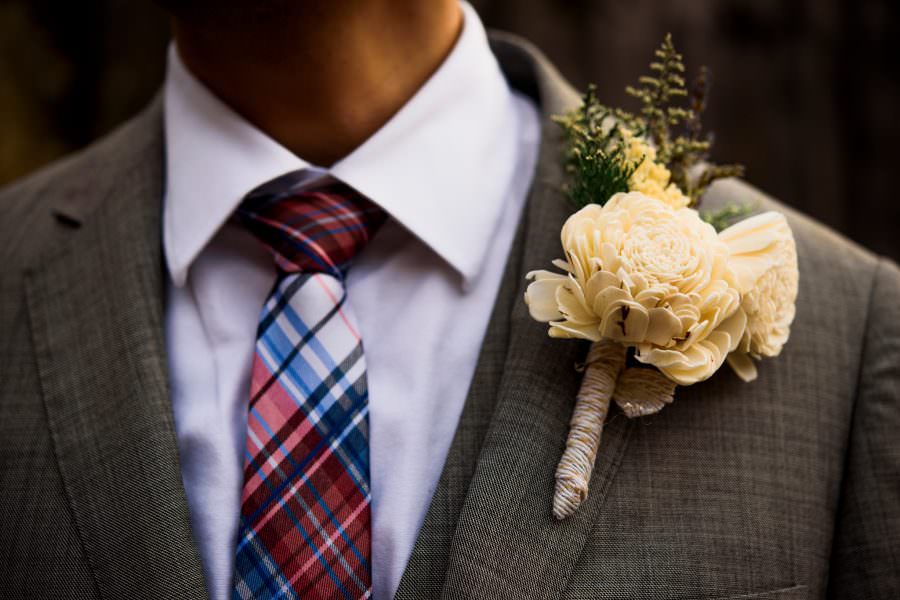 groom boutonnière at wedding at Convento de las Capuchinas