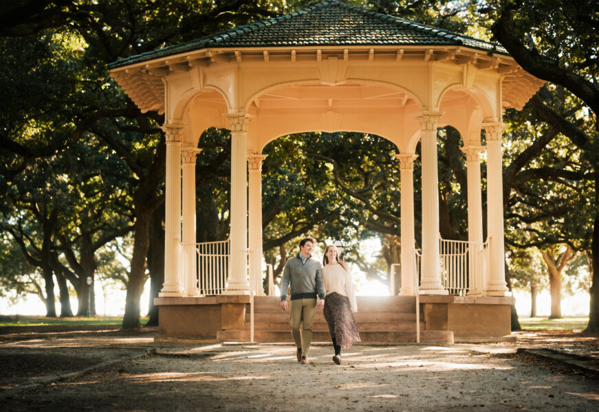Charleston proposal and engagement photos at White Point Garden